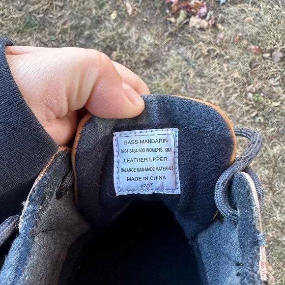 G.H. Bass & CO Duck Boots - Picture 6 of 6